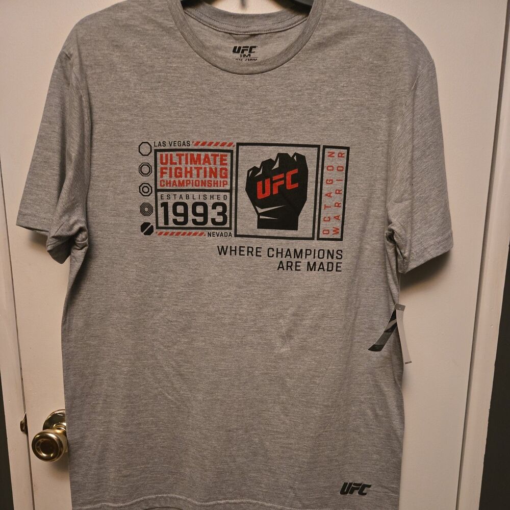 Men's UFC Ultimate Fighting Championship Gray T-Shirt, Octagon Size: Medium, NWT